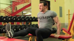 Read more about the article Triceps Dips-3