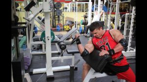 Read more about the article Biceps:  One Arm Preacher Curl Low Pulley Cable