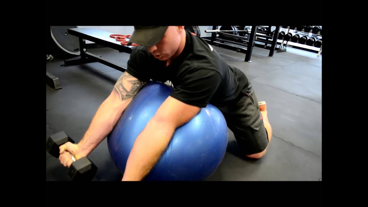 You are currently viewing Blast Your Bi’s – Best Bicep Workout Video Pt. 4 – Swiss Ball Curls