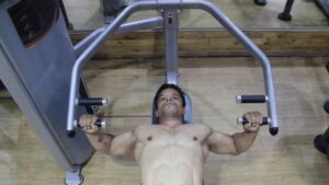 How to do Machine Flat Bench Press – Chest press workout
