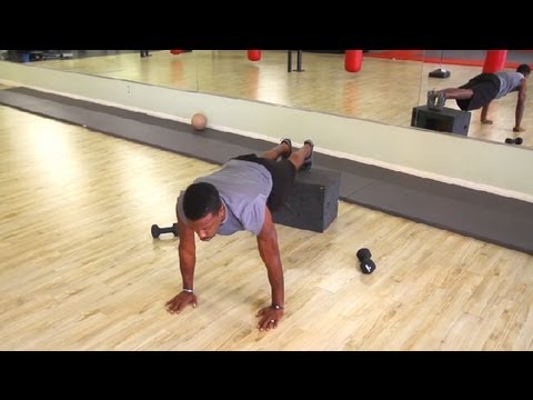 You are currently viewing What Type of Push-Up Will Hit the Lower Pecs? : Workout Tips