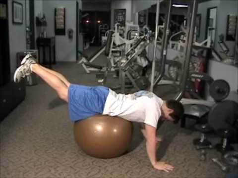 You are currently viewing Hyperextension on Swiss Ball