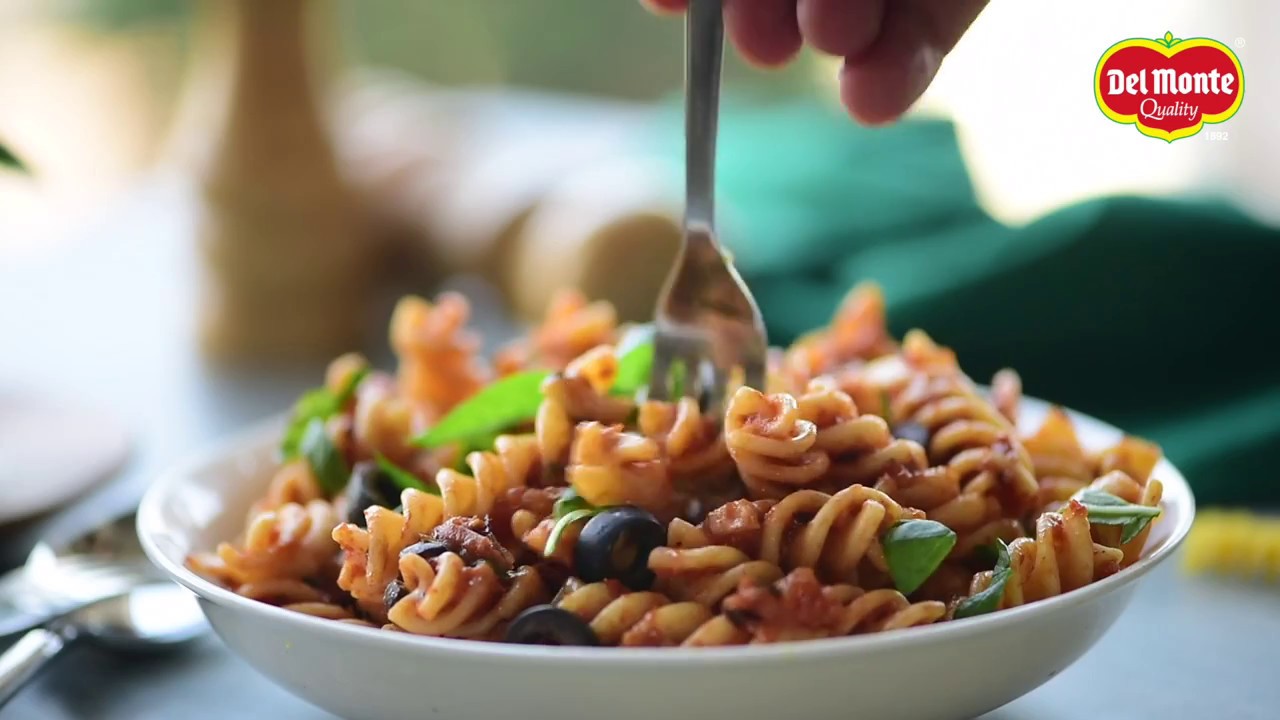 You are currently viewing Red Sauce Pasta cooked to perfection with Del Monte
