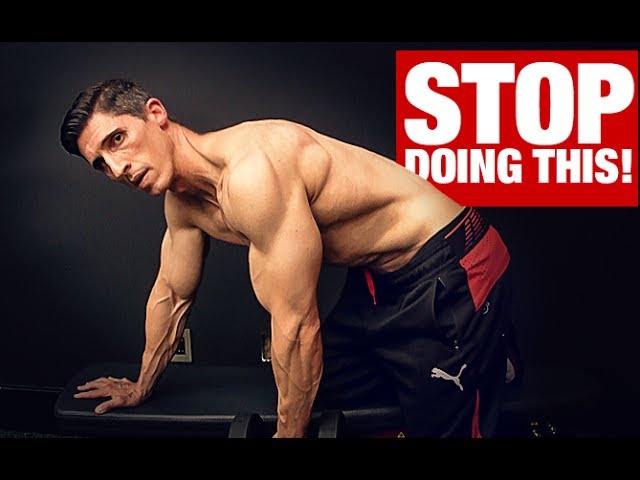 You are currently viewing Stop Doing Dumbbell Rows Like This!