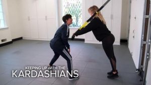 KUWTK | Kris Jenner Interferes With Pregnant Khloé’s Workout | E!